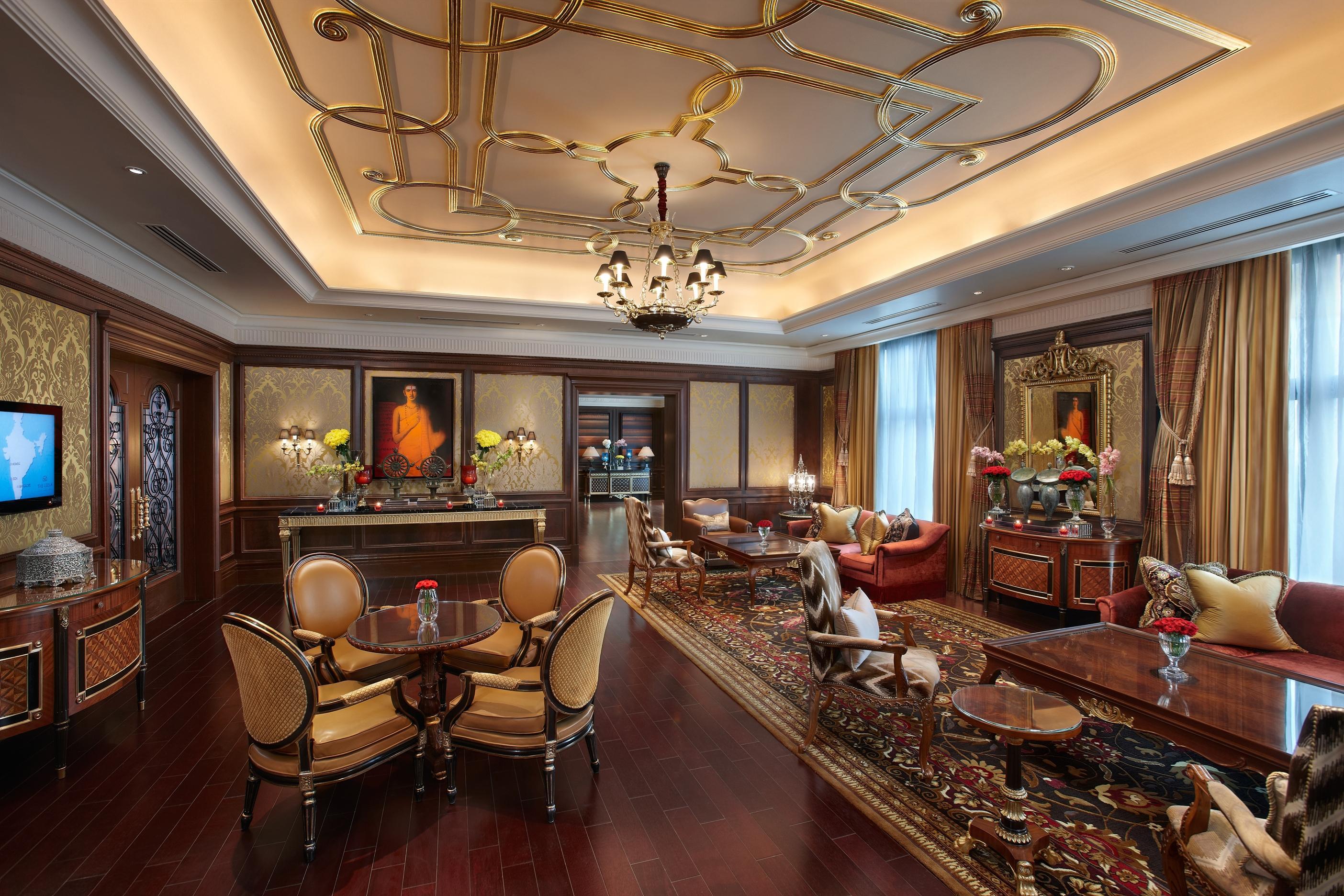 The Leela Palace Nuova Delhi Esterno foto The Imperial Suite