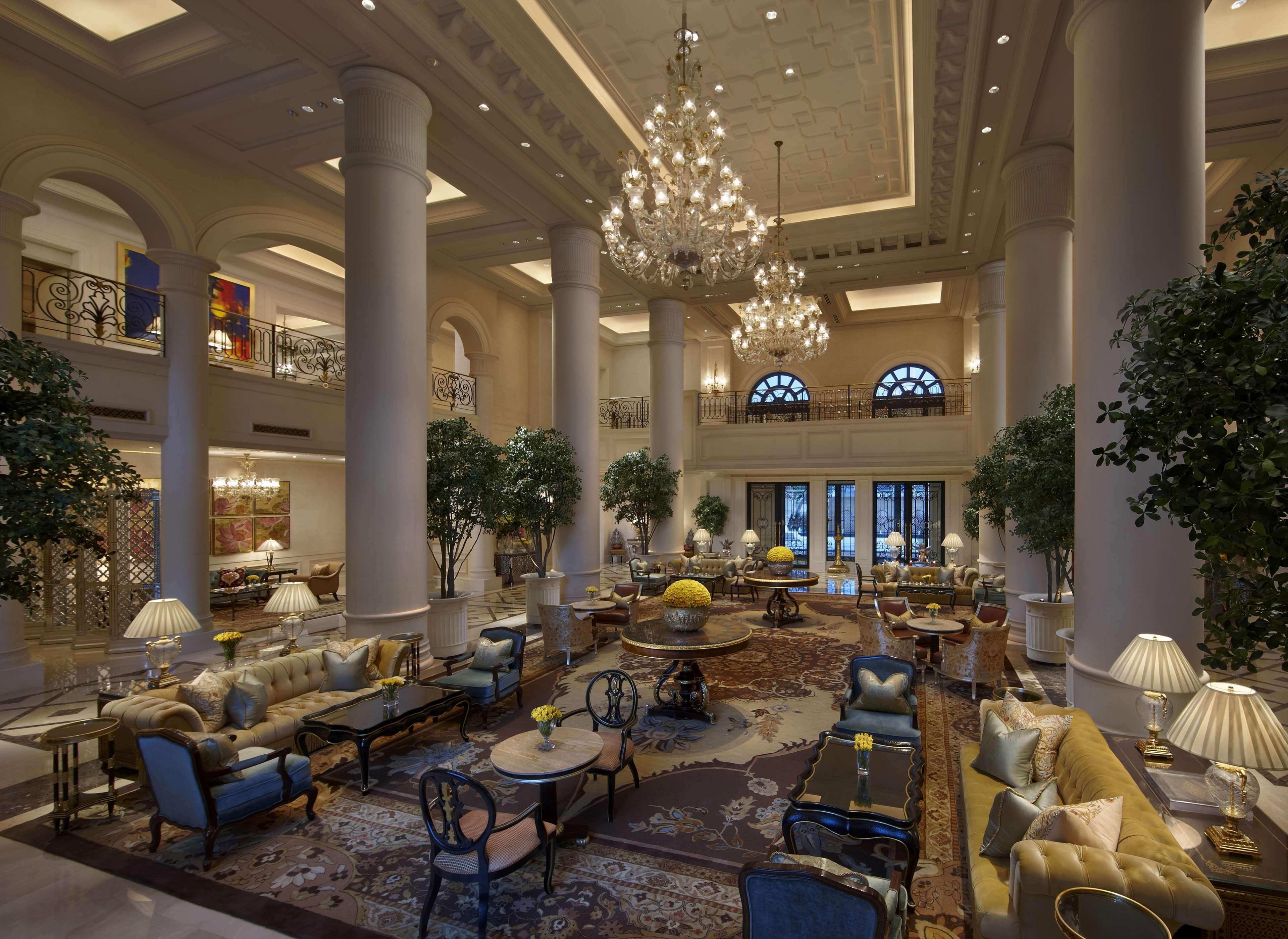 The Leela Palace Nuova Delhi Interno foto The lobby of the hotel