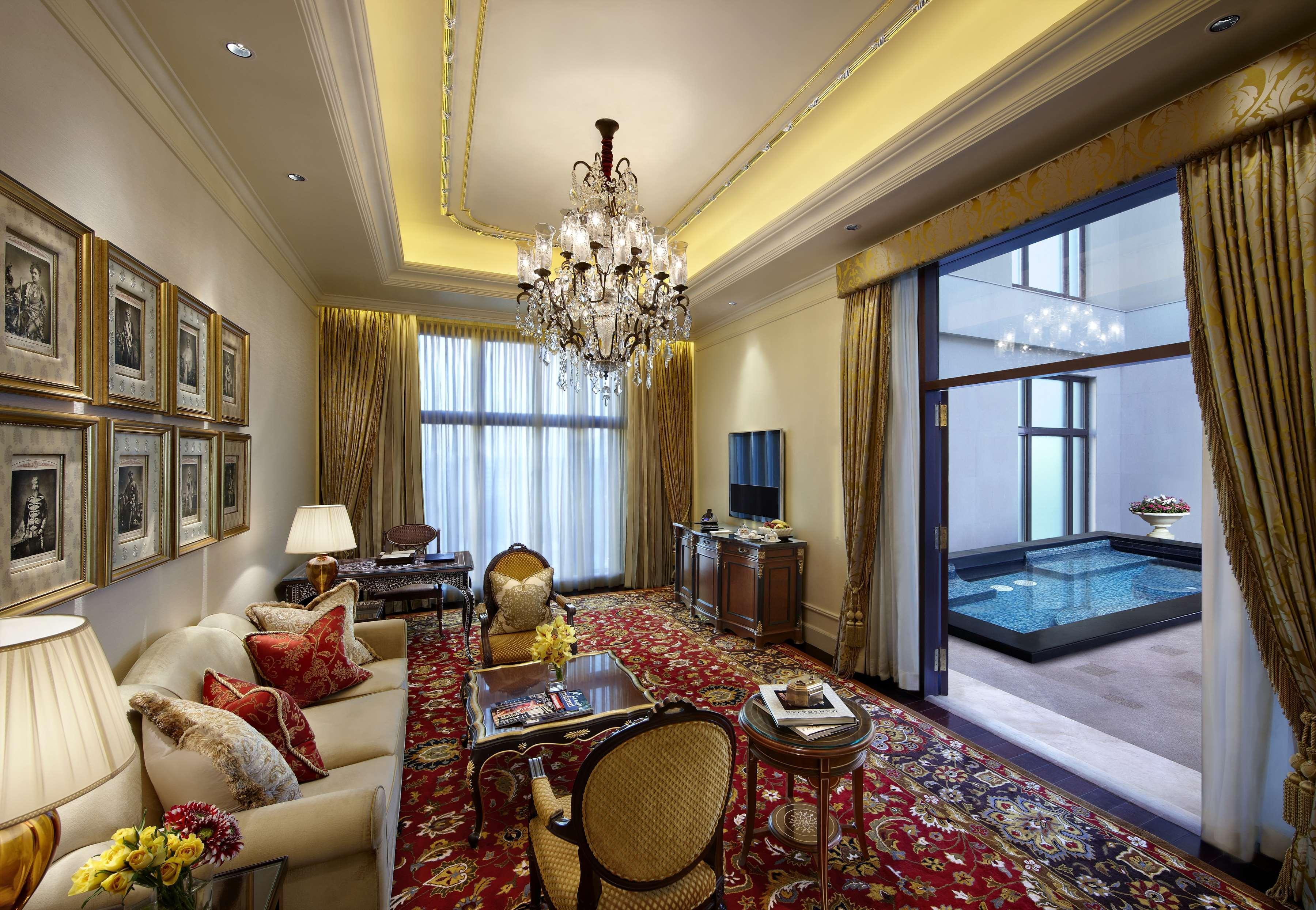 The Leela Palace Nuova Delhi Esterno foto A suite at the Taj Mahal Palace